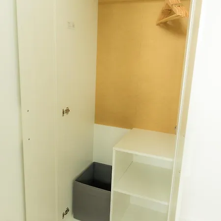 Dohann2 Zentrum, Messehalle, Stationnah & Privatparkplatz 아파트