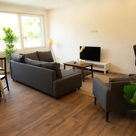 Dohann2 Zentrum, Messehalle, Stationnah & Privatparkplatz Dortmund