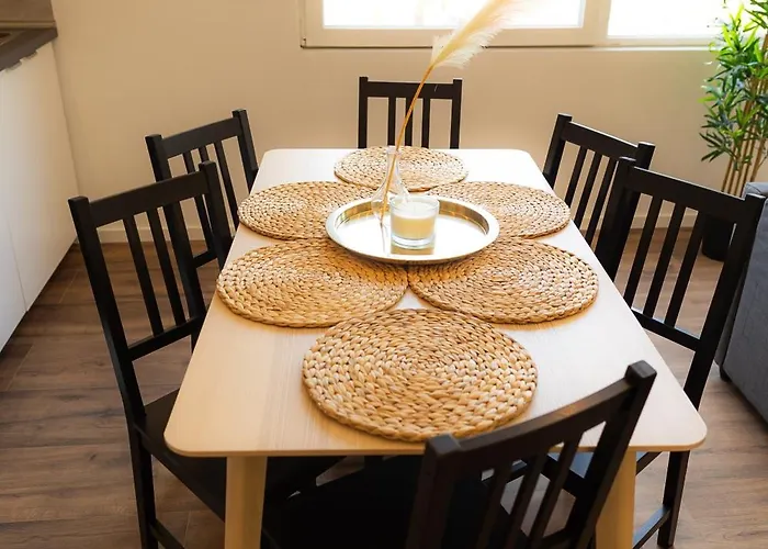 Dohann2 Zentrum, Messehalle, Stationnah & Privatparkplatz Daire